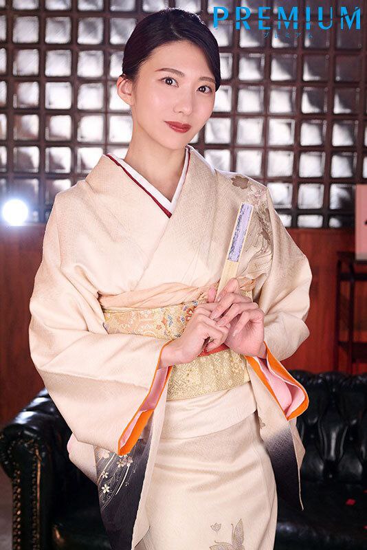 国模蓝月儿超性感漂亮
